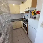 דירה Iva
