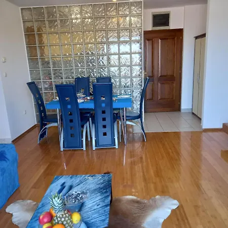 Iva פולה